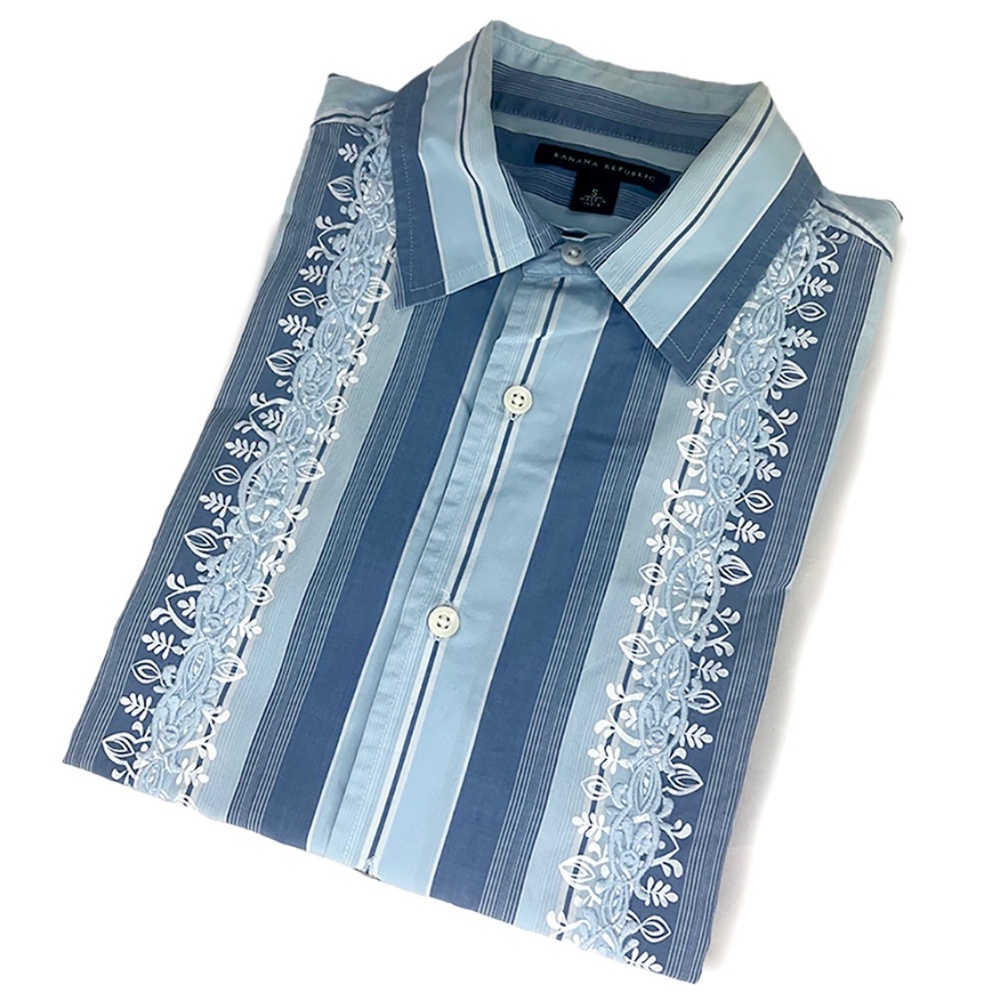 Banana Republic Embroidered Blue Striped Vintage Shirt